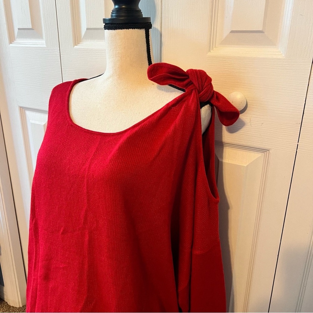 The Limited EUC Red Knit Single Cold Shoulder Sweater Size 3x Holiday